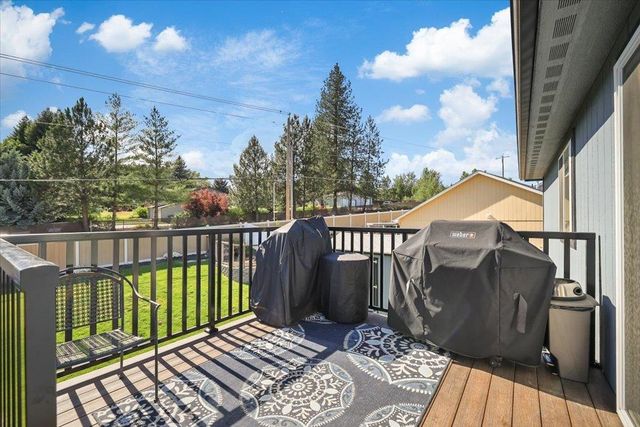 17205 N DAKOTA Ln, Colbert, WA 99005