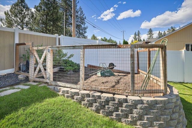 17205 N DAKOTA Ln, Colbert, WA 99005