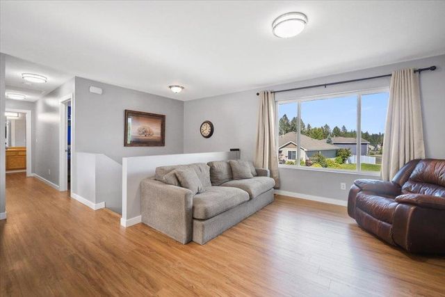 17205 N DAKOTA Ln, Colbert, WA 99005