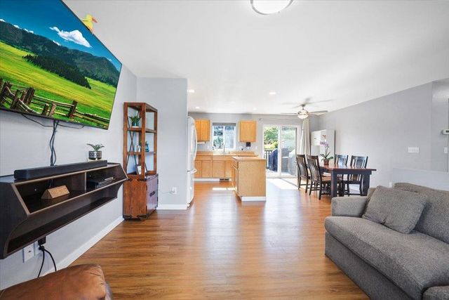 17205 N DAKOTA Ln, Colbert, WA 99005