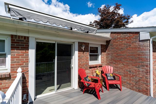 2368 Pine Avenue, Schenectady, NY 12304