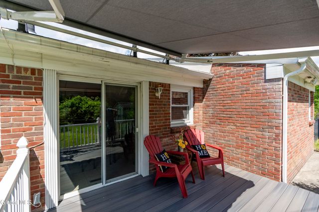 2368 Pine Avenue, Schenectady, NY 12304