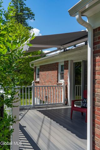 2368 Pine Avenue, Schenectady, NY 12304