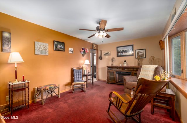 2368 Pine Avenue, Schenectady, NY 12304