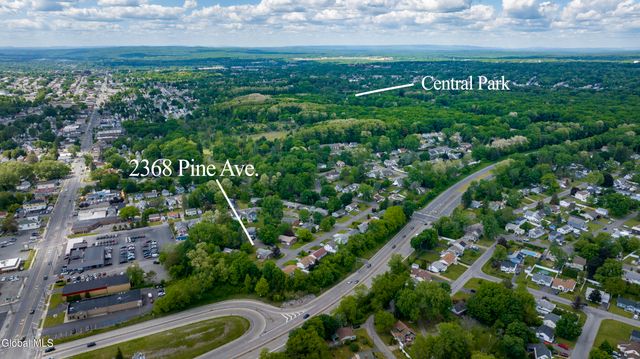 2368 Pine Avenue, Schenectady, NY 12304