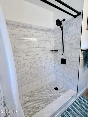 2368 Pine Avenue, Schenectady, NY 12304