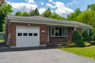 2368 Pine Avenue, Schenectady, NY 12304