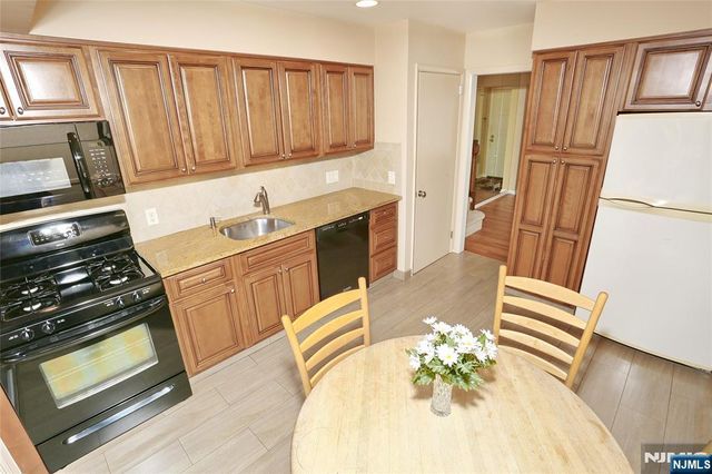 331 Webster Drive, New Milford, NJ 07646