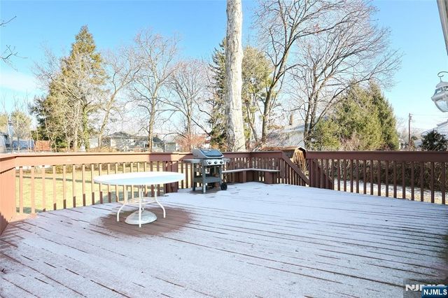 331 Webster Drive, New Milford, NJ 07646