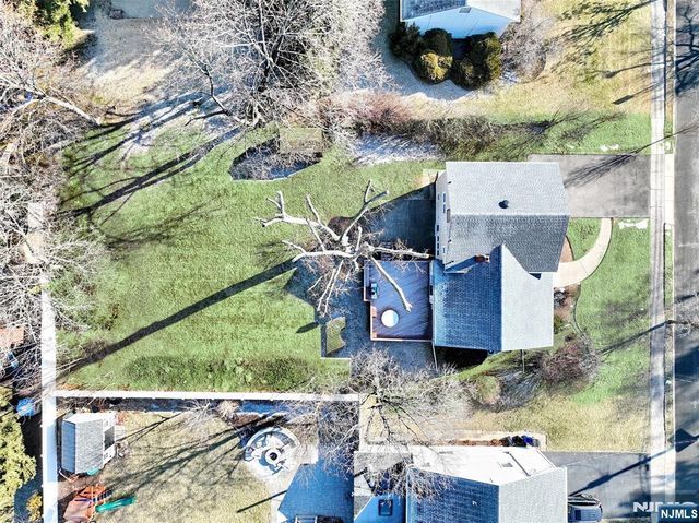 331 Webster Drive, New Milford, NJ 07646