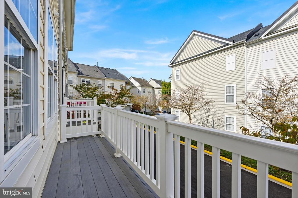 5564 LANIER AVE, Suitland, MD 20746