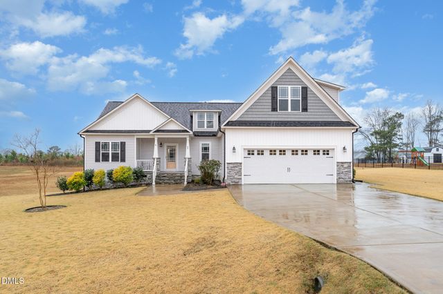 88 Bodacious Lane, Benson, NC 27504