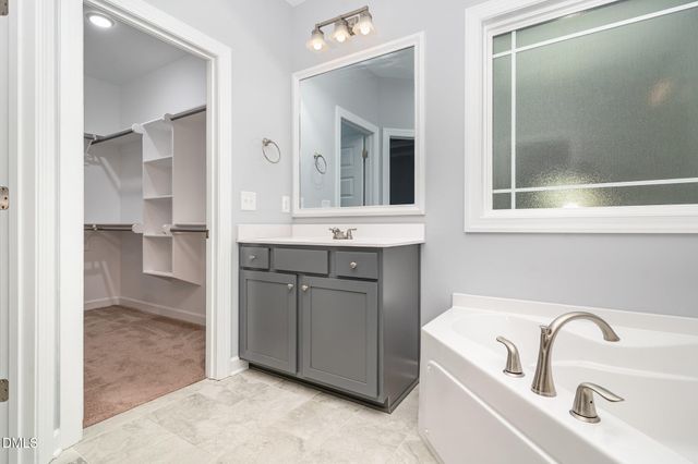 88 Bodacious Lane, Benson, NC 27504