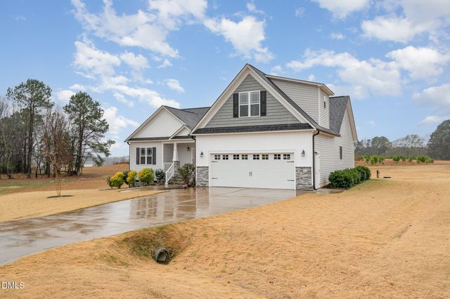88 Bodacious Lane, Benson, NC 27504