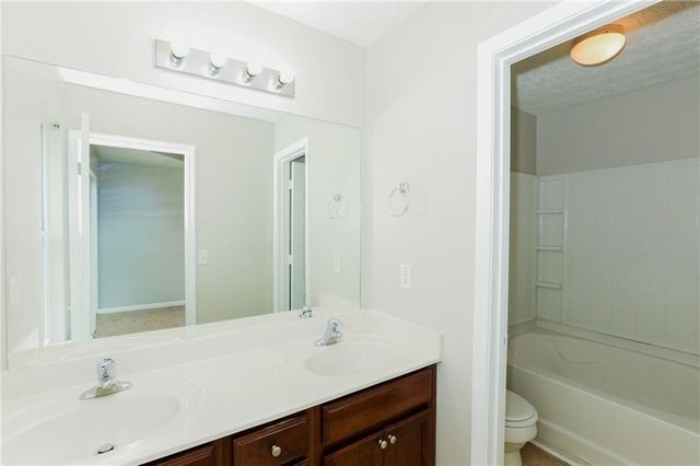 6212 Ellenwood Drive, Rex, GA 30273