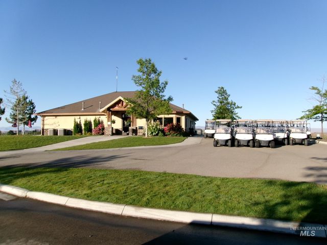 2112 S Miller Way, Nampa, ID 83686