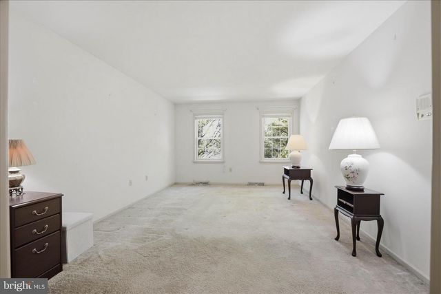 410 CARDINAL CT, Lancaster, PA 17603