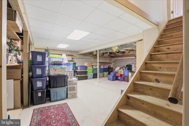 410 CARDINAL CT, Lancaster, PA 17603