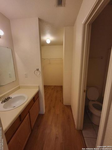 7959 MG Rd, San Antonio, TX 78251