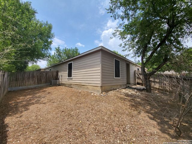 7959 MG Rd, San Antonio, TX 78251
