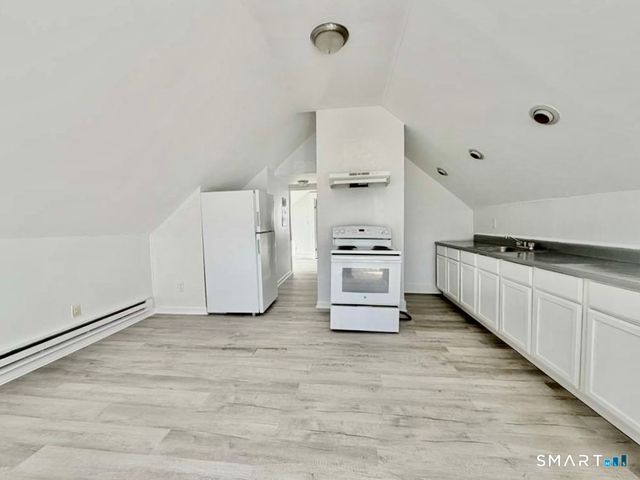 2 Derby Avenue, New Haven, CT 06511