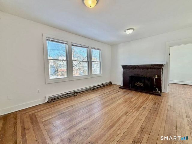 2 Derby Avenue, New Haven, CT 06511