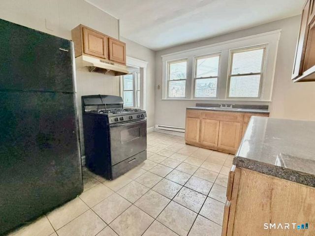 2 Derby Avenue, New Haven, CT 06511