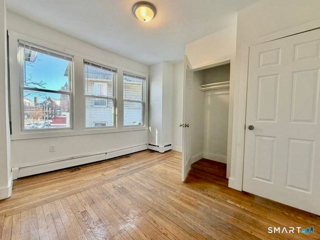 2 Derby Avenue, New Haven, CT 06511