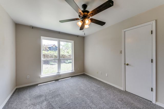 5915 Volunteer Place, Rockwall, TX 75032