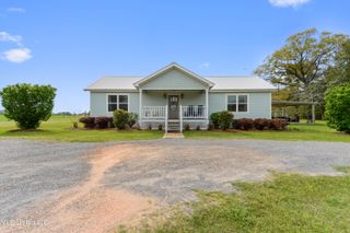 152 Easterling Road, Lucedale, MS 39452
