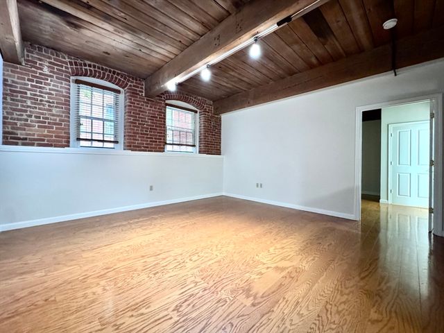 4 Bishop Street G17, Framingham, MA 01702