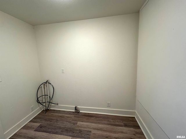 2700 W MARQUETTE Street, Peoria, IL 61605