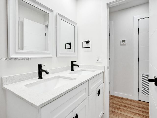 932 Mandarin Isle 1, Fort Lauderdale, FL 33315