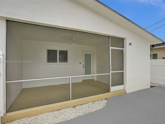 932 Mandarin Isle 1, Fort Lauderdale, FL 33315