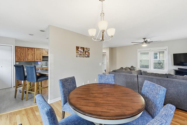 16 COOPER Avenue, Council Bluffs, IA 51503