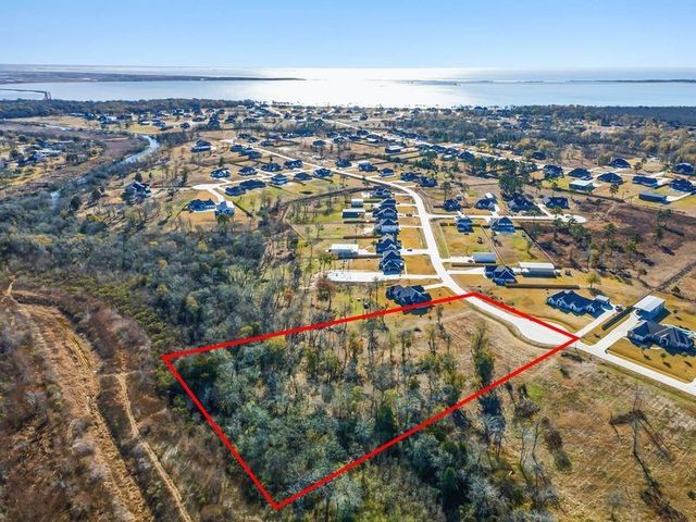 4919 Pineloch Bayou Drive, Baytown, TX 77523