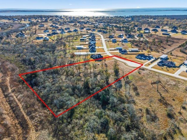 4919 Pineloch Bayou Drive, Baytown, TX 77523