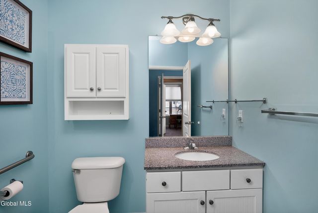 73 Saratoga Road APT 7, Glenville, NY 12302