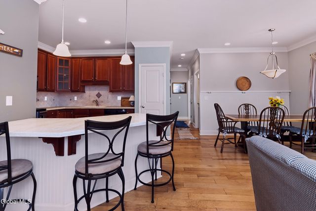 73 Saratoga Road APT 7, Glenville, NY 12302