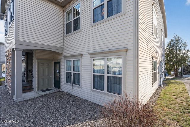 73 Saratoga Road APT 7, Glenville, NY 12302