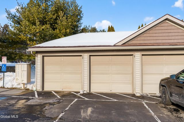 73 Saratoga Road APT 7, Glenville, NY 12302