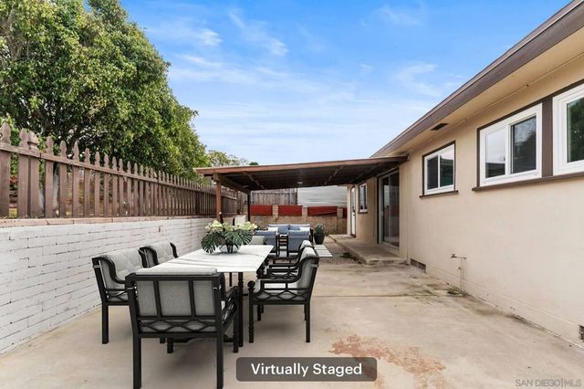 2429 Calle Serena, San Diego, CA 92139