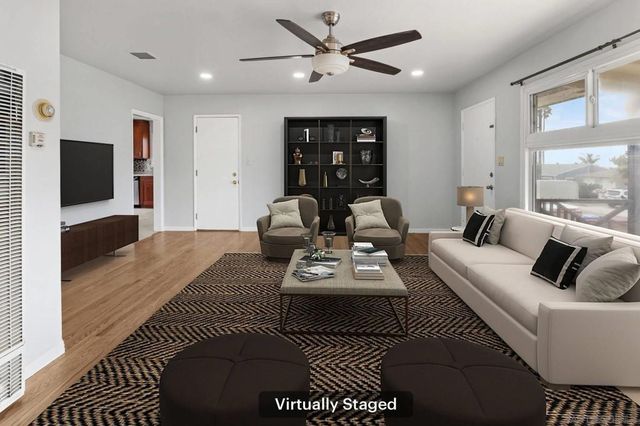 2429 Calle Serena, San Diego, CA 92139