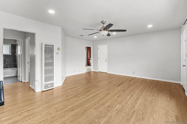 2429 Calle Serena, San Diego, CA 92139