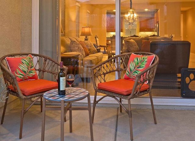 462 Via De La Paz, Palm Desert, CA 92211