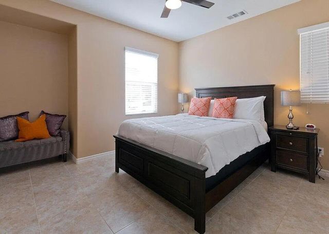 462 Via De La Paz, Palm Desert, CA 92211