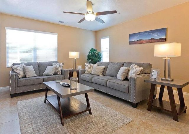 462 Via De La Paz, Palm Desert, CA 92211