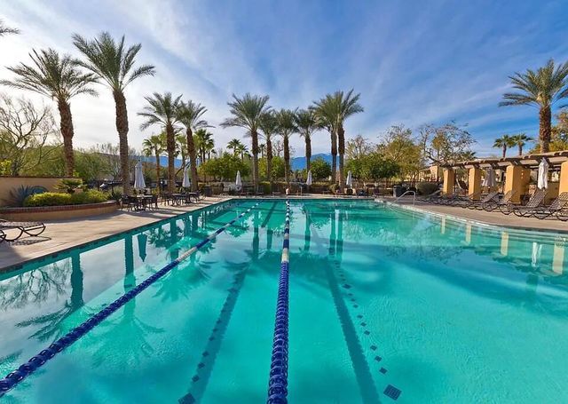 462 Via De La Paz, Palm Desert, CA 92211
