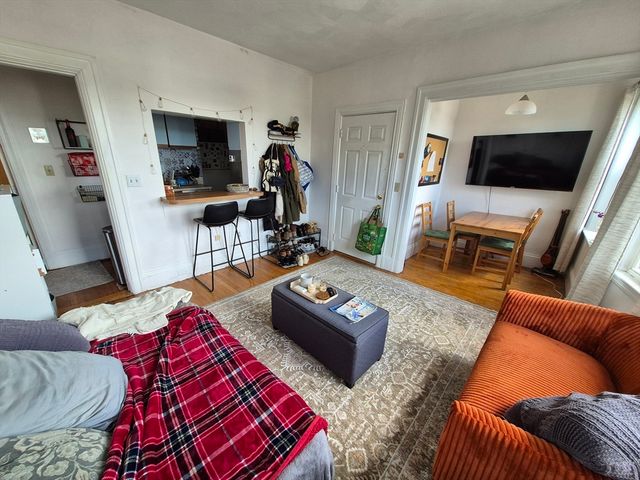 100 St Mary's St 10, Boston, MA 02215