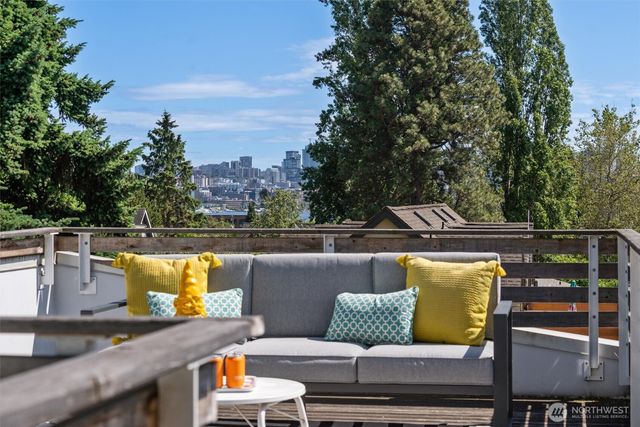 3642 A Interlake Avenue N, Seattle, WA 98103